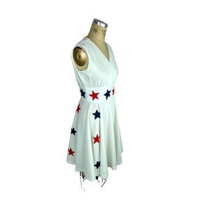1970s stars dress with swirly skirt Size S